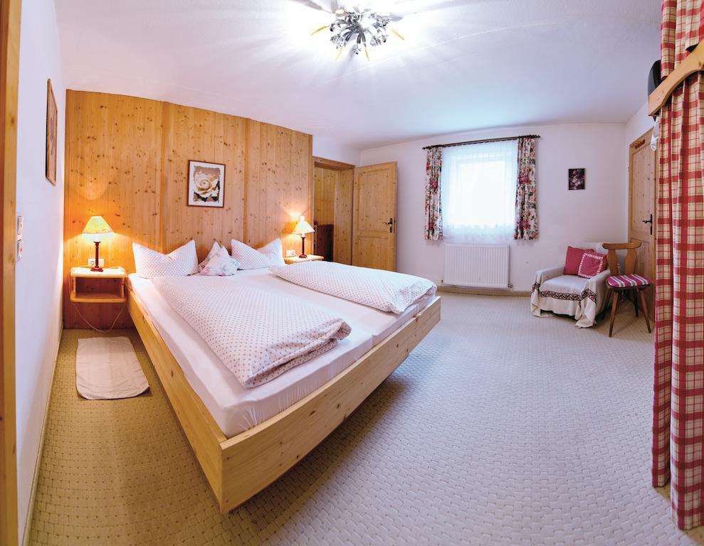 Gasthof Pension Lanzenhof Going am Wilden Kaiser Buitenkant foto