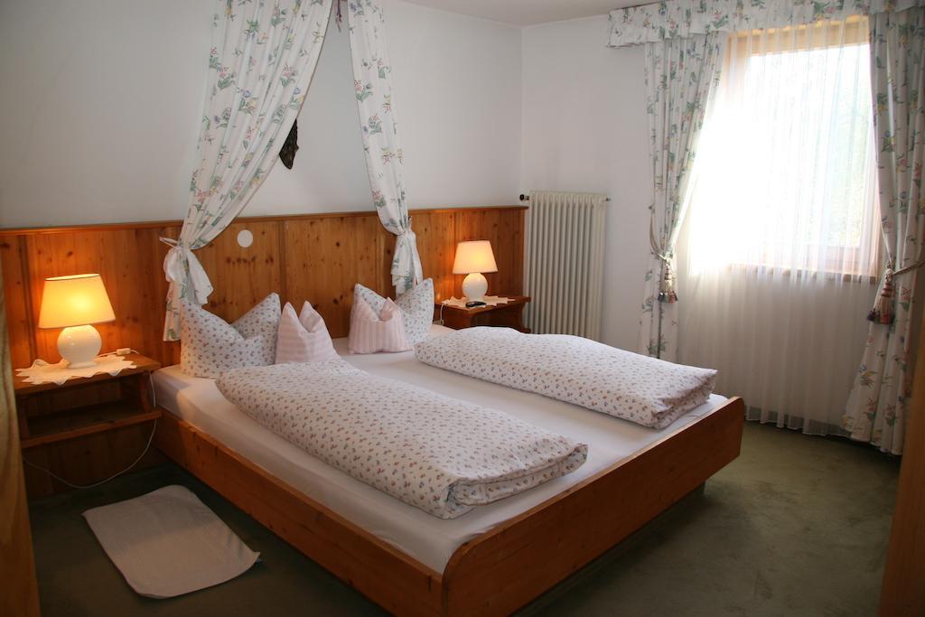 Gasthof Pension Lanzenhof Going am Wilden Kaiser Kamer foto