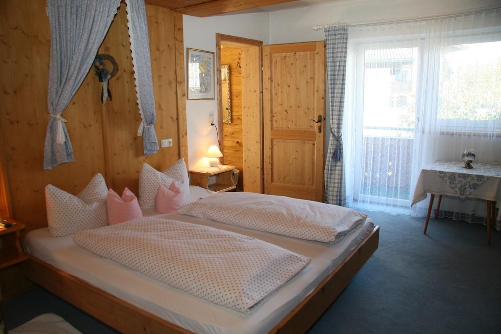 Gasthof Pension Lanzenhof Going am Wilden Kaiser Kamer foto