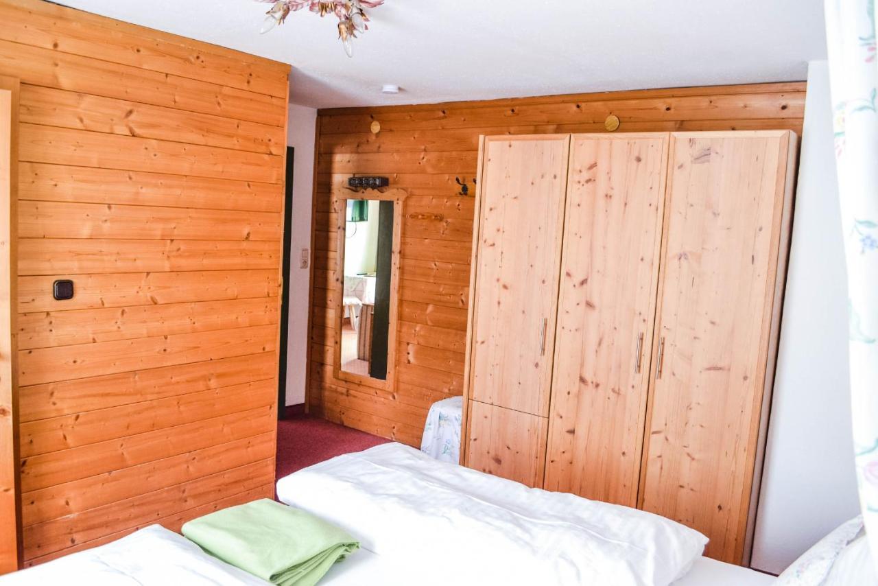 Gasthof Pension Lanzenhof Going am Wilden Kaiser Buitenkant foto