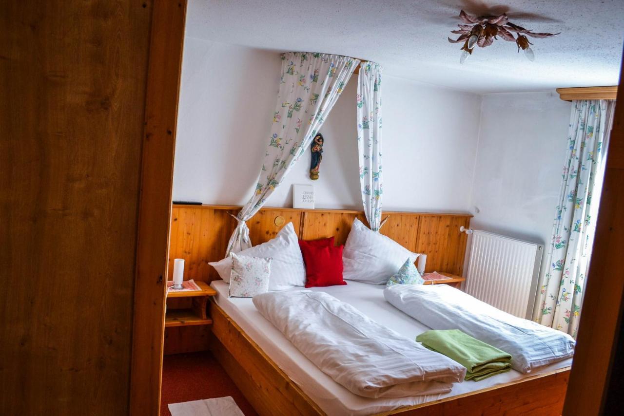 Gasthof Pension Lanzenhof Going am Wilden Kaiser Buitenkant foto
